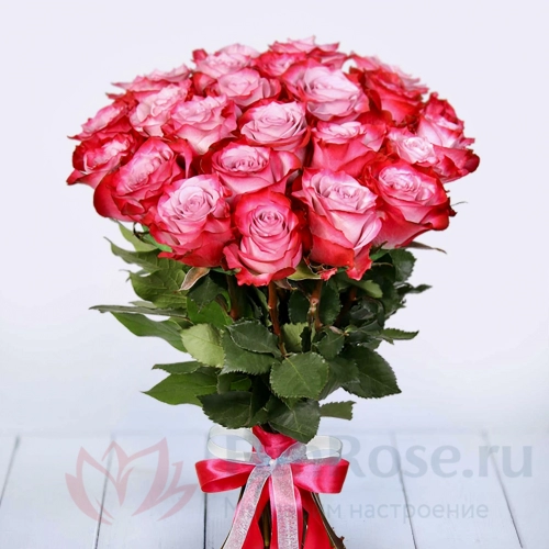 до 25 роз FunRose 23 Розы Дип Перпл (60 см) 