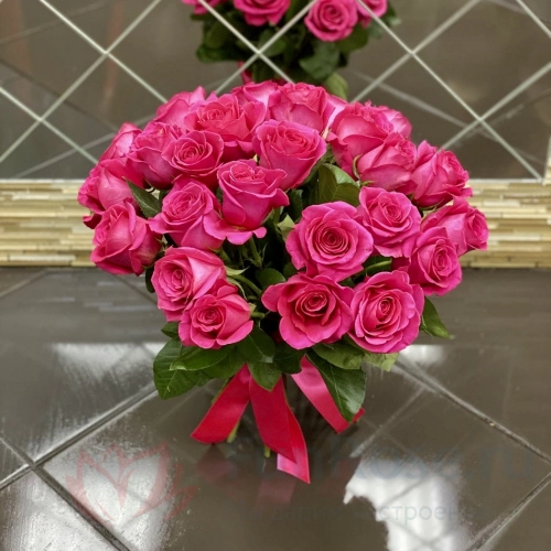 до 25 роз FunRose 25 Роз Эквадор Розовый (40 см) 