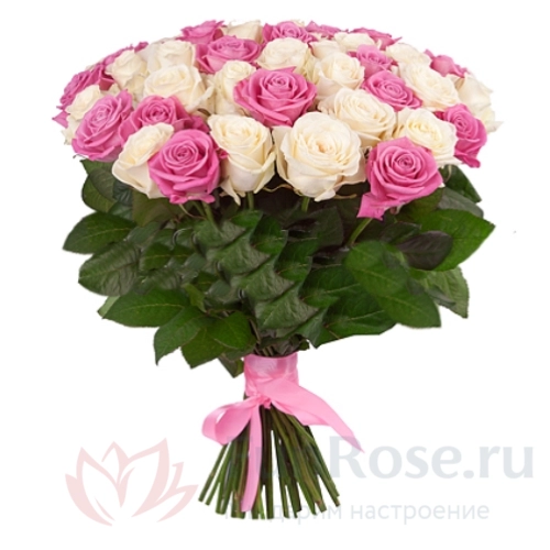 до 51 роза FunRose 51 Роза Вайт Наоми Микс (45 см) 