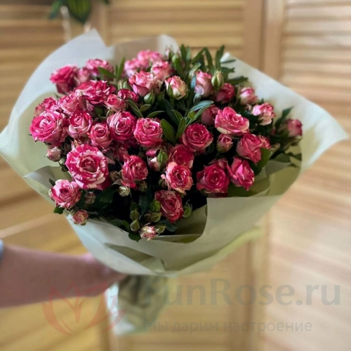 Кустовая роза FunRose 15 Роза Кустовая красная (50 см) 