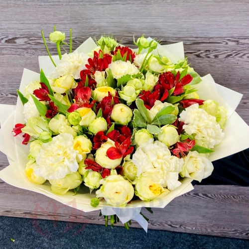 Кустовая роза FunRose Букет Красное Белое  (60 см) 