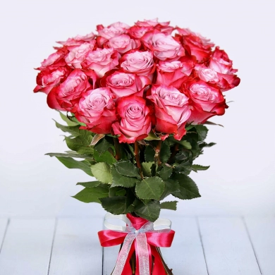 FunRose 23 Розы Дип Перпл (60 см) до 25 роз