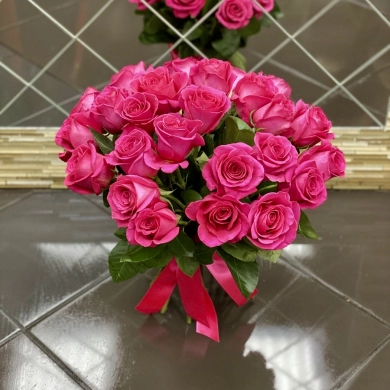 FunRose 25 Роз Эквадор Розовый (40 см) до 25 роз