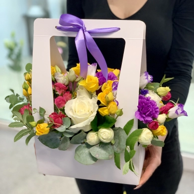 FunRose Аваланж в коробке (30 см) Цветы в коробке